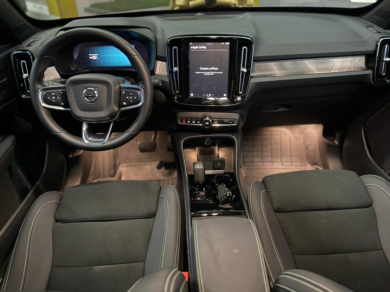 WhatsApp Image 2025-12-23 at 5.37.27 PM (1)